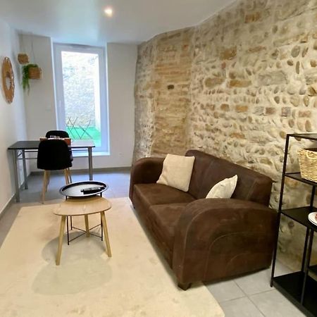 Vaste Appartement Renove - Centre Ville Bourg-en-Bresse Exterior photo
